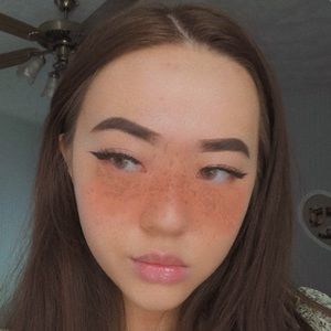 Meet your Posher, Yvonne